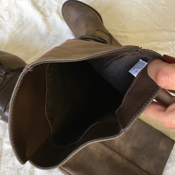 Rampage SOPHIE Knee-High Boot. - Picture 5 of 8